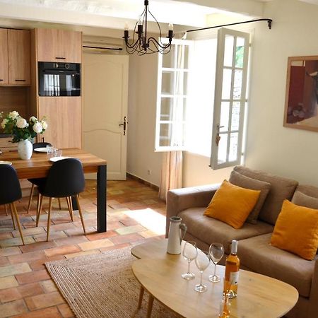 Le Jas Des Parpaillous Apartment ลีล-ซูร์-ลา-ซอร์ก ภายนอก รูปภาพ
